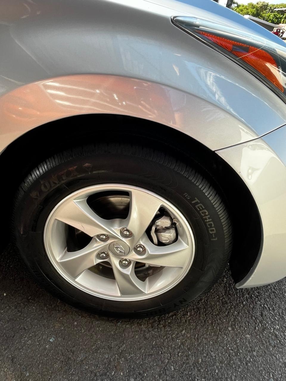 HYUNDAI ELANTRA 2015