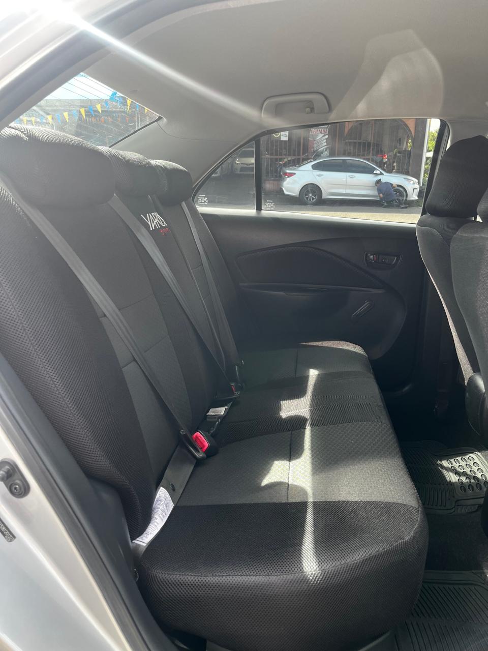 TOYOTA YARIS 2008