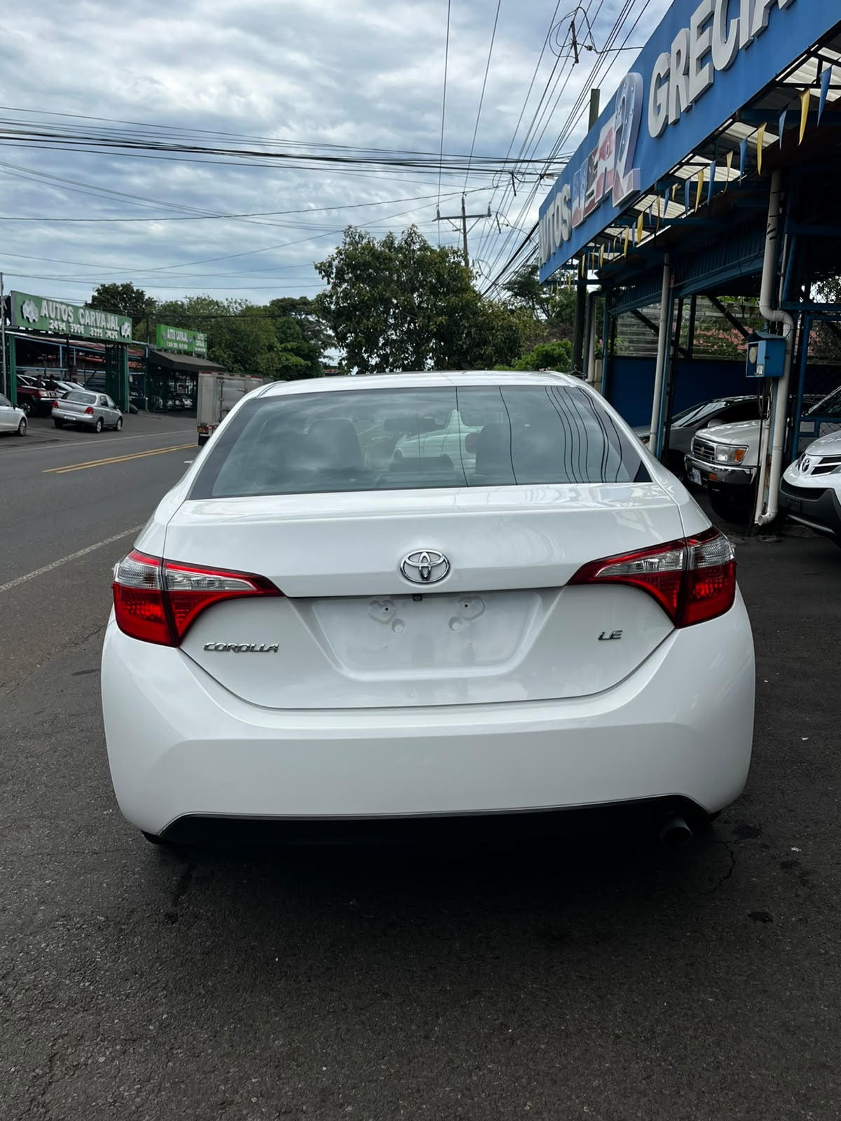 TOYOTA COROLLA 2015