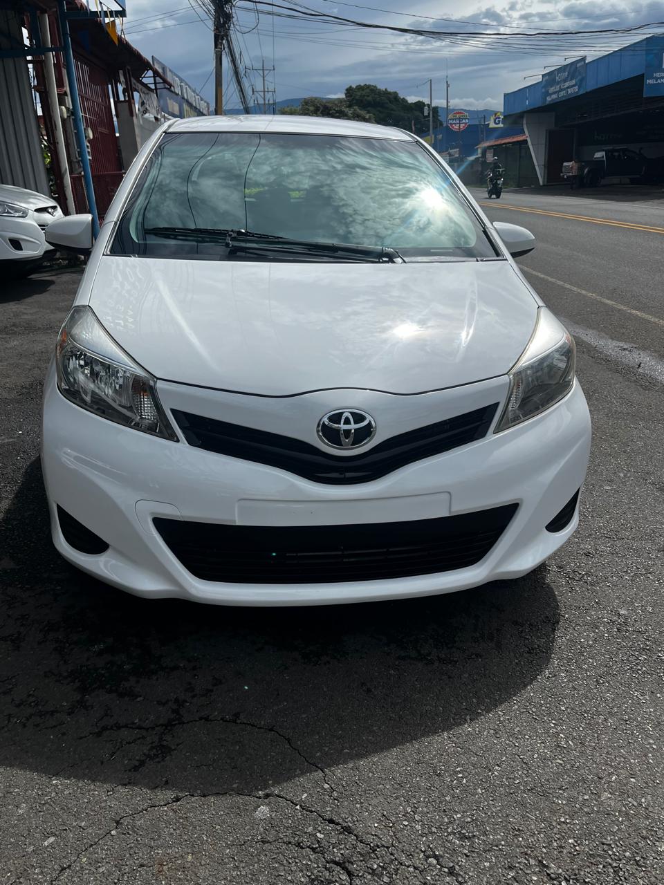 TOYOTA YARIS 2012 HATCHBACK