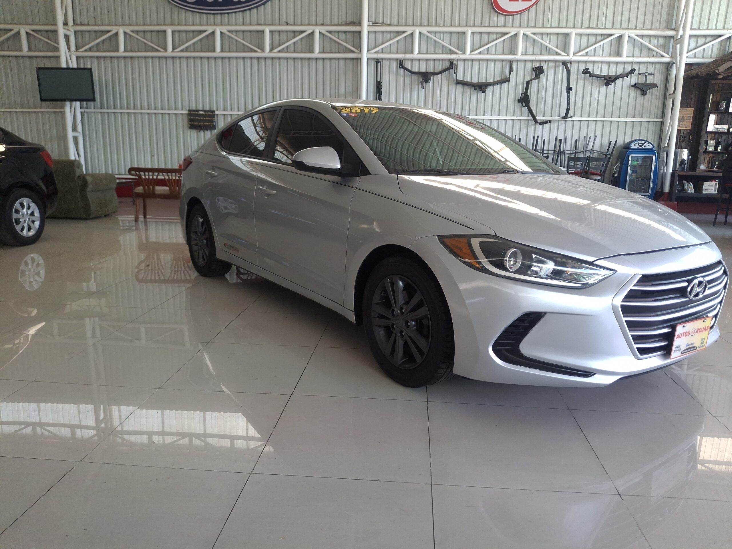 2017 HYUNDAI ELANTRA - C6220