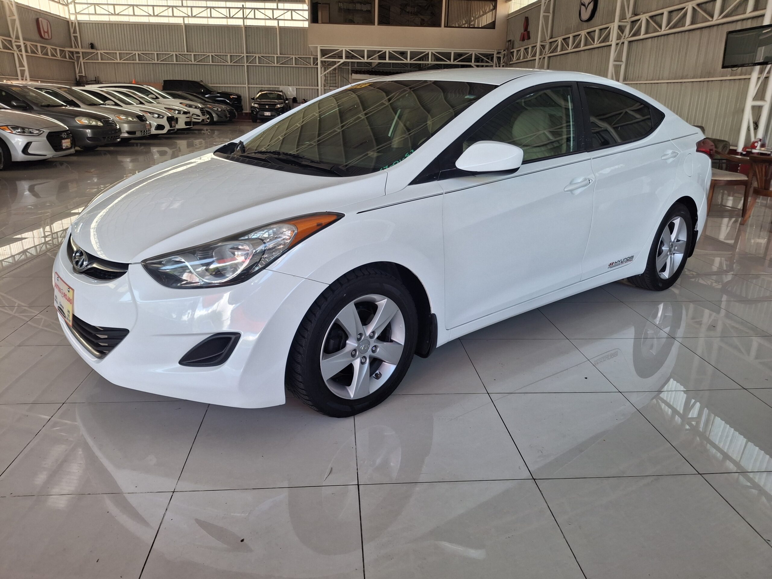 2013 HYUNDAI ELANTRA C6701