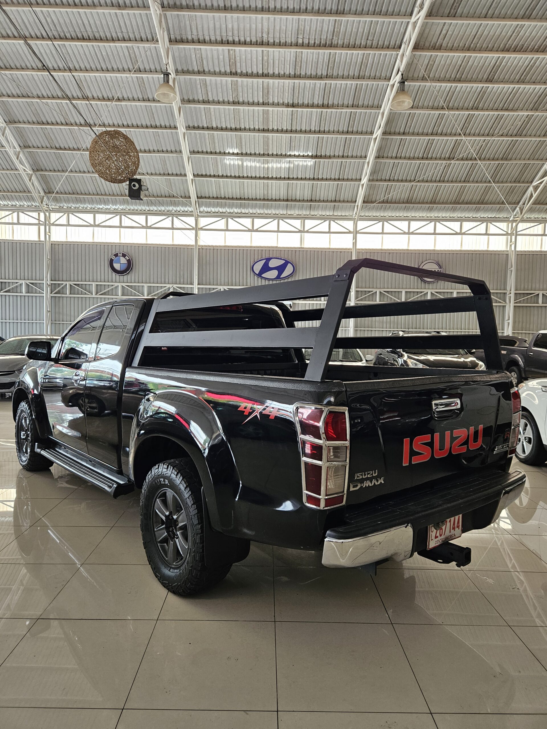 2013 ISUZU DMAX -C7144