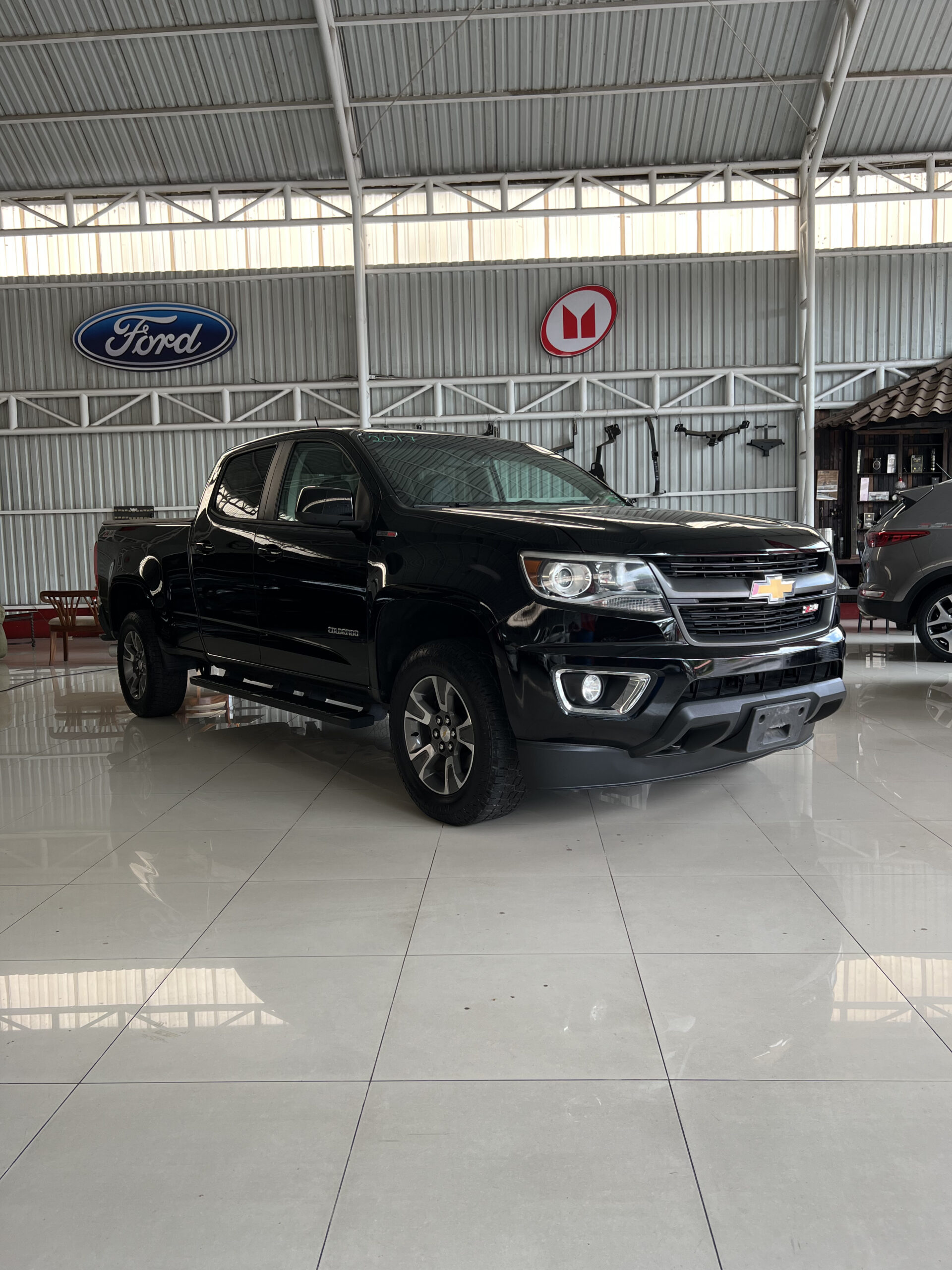 2017 CHEVROLET COLORADO -C3045