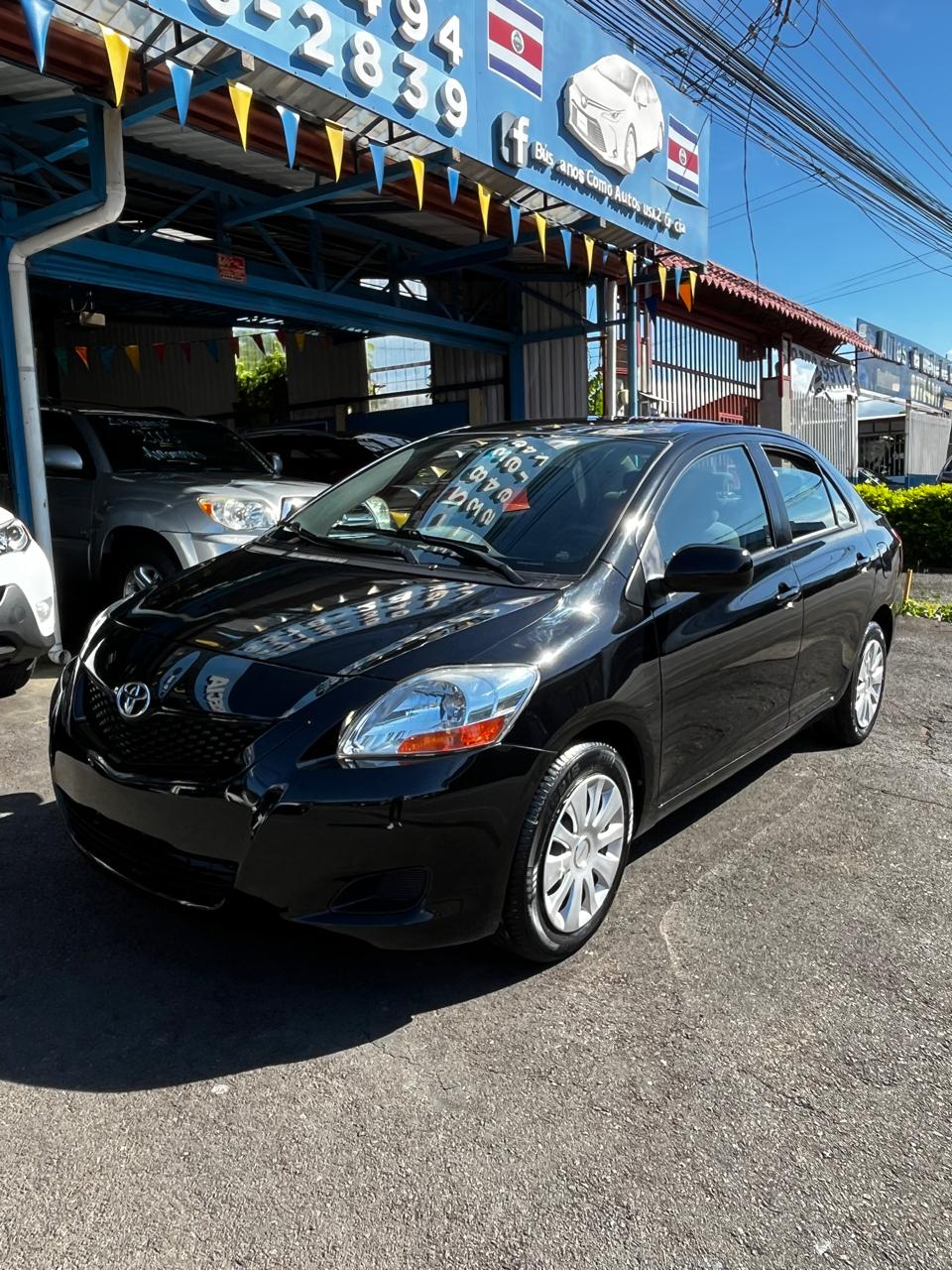 TOYOTA YARIS 2009