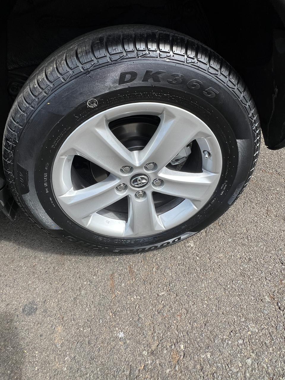 TOYOTA RAV4 2015