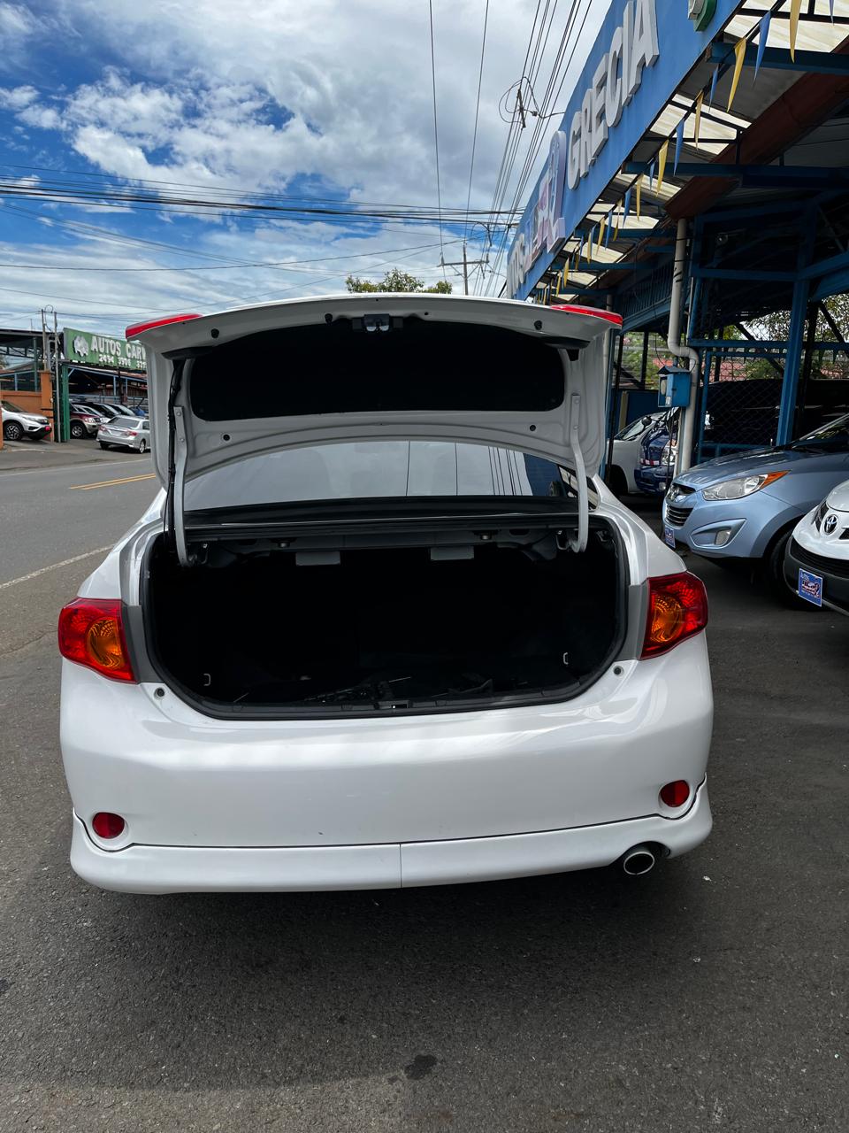 TOYOTA COROLLA SPORY 2009