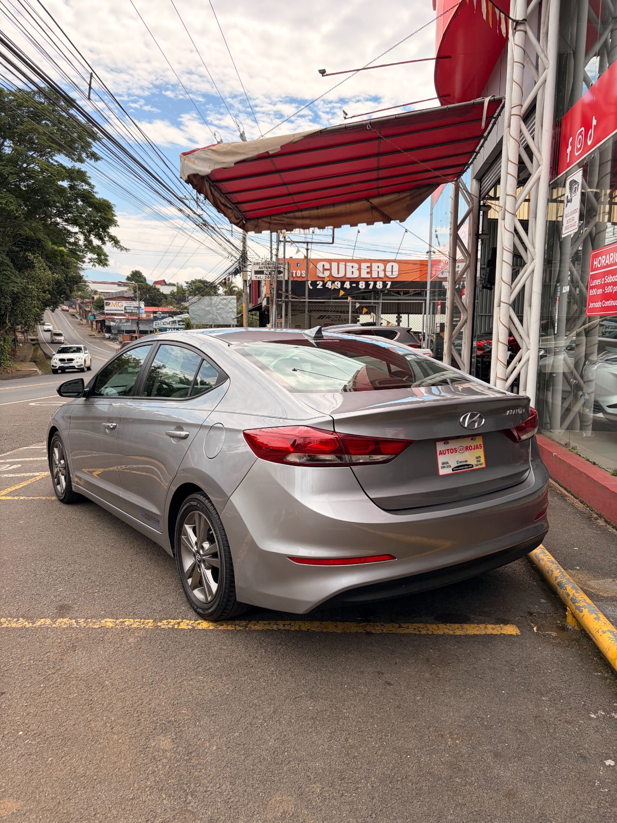 2017 HYUNDAI ELANTRA - C1401