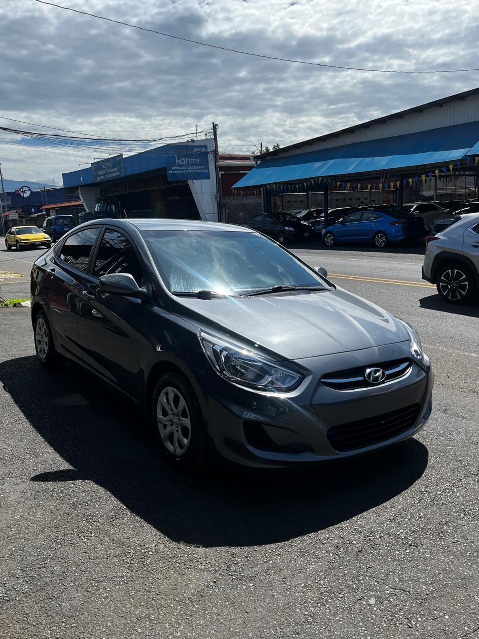 HYUNDAI ACCENT 2016
