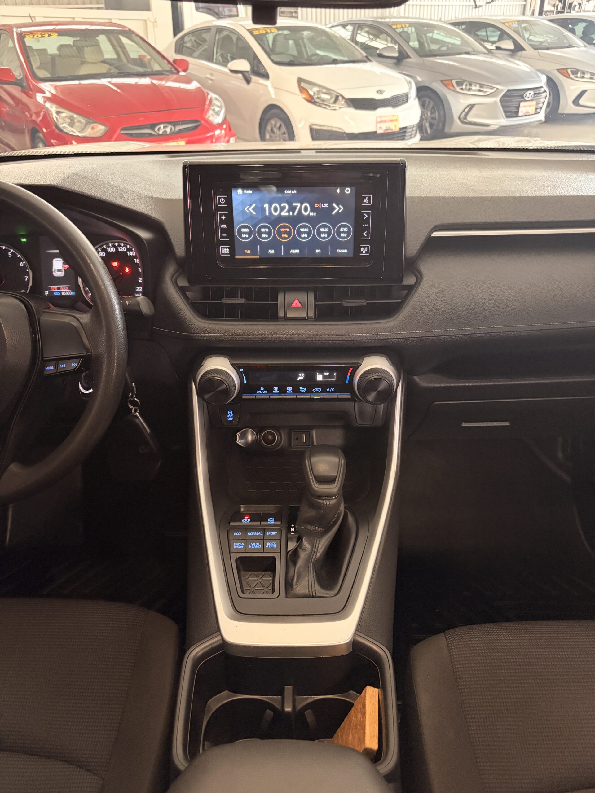 2023 TOYOTA RAV4 LE - C B498
