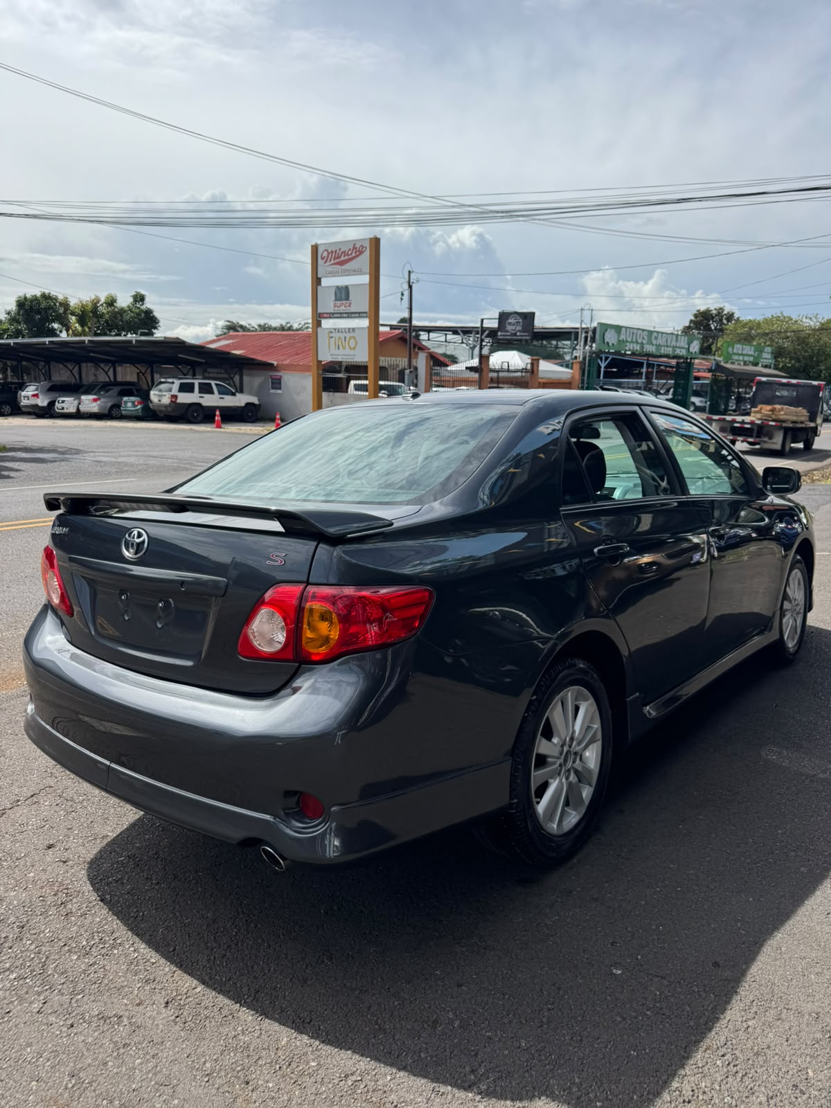 TOYOTA COROLLA SPORT 2009