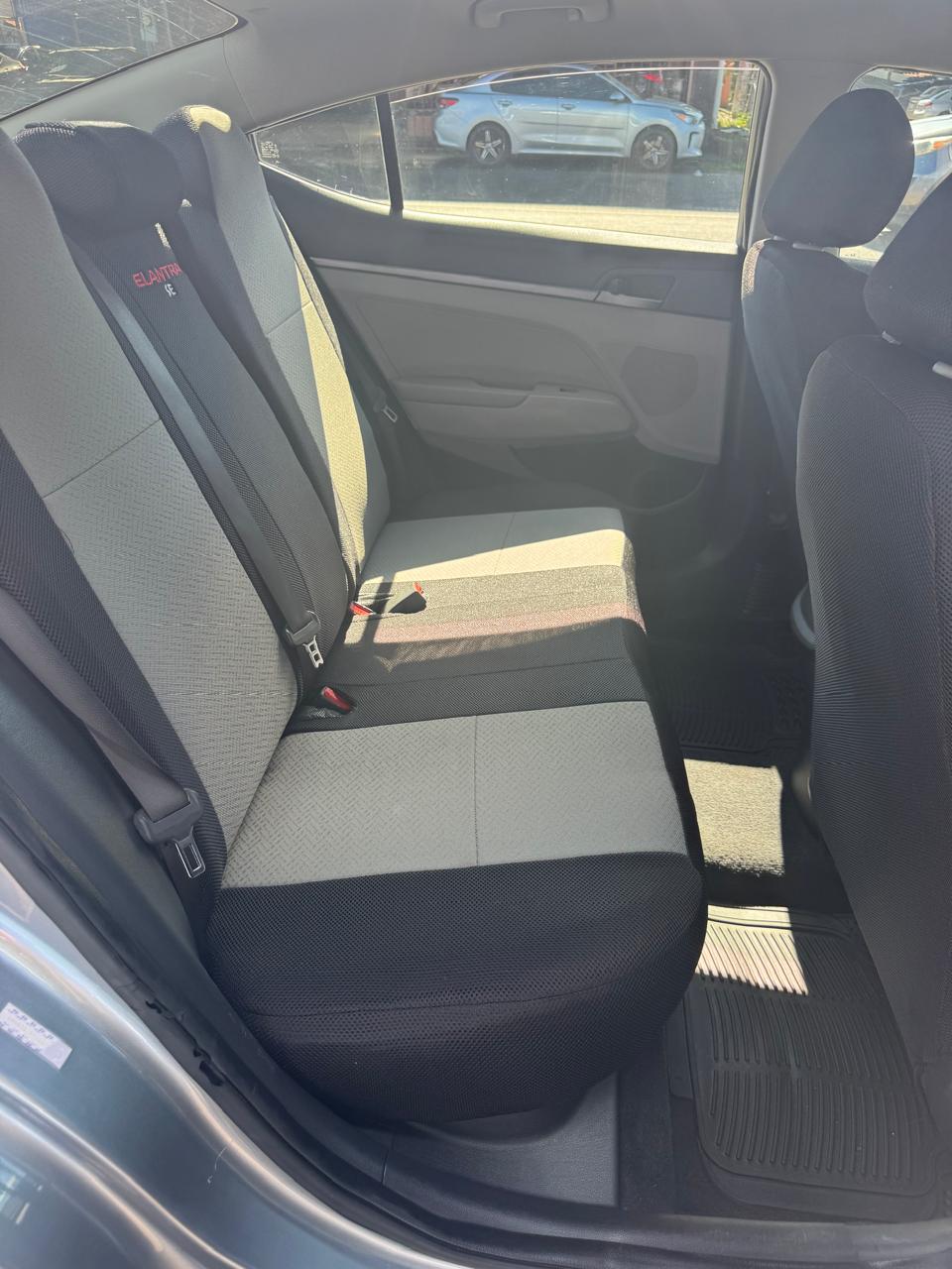 HYUNDAI ELANTRA 2018